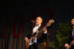 Ein weiteres Highlight - Herr Holz und die Gitarren-AG rockten den Saal.